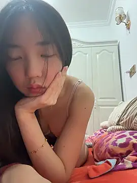 Snapshot of TinyBabe chatting on 5, 4, 2026 TinyBabe online show from 5, 4, 2026