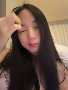 Snapshot of TinyBabe chatting on 10, 4, 2026 TinyBabe online show from 10, 4, 2026