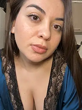 Snapshot of Lovynna chatting on 23, 2, 2026 Lovynna online show from 23, 2, 2026