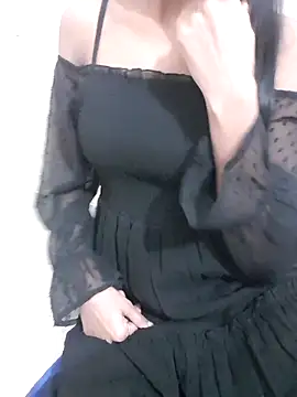 Snapshot of Asha_devi90 chatting on 28, 11, 2025 Asha devi90 online show from 28, 11, 2025