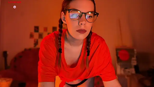 Snapshot of Margie_Dorene chatting on 28, 11, 2025 Margie Dorene online show from 28, 11, 2025