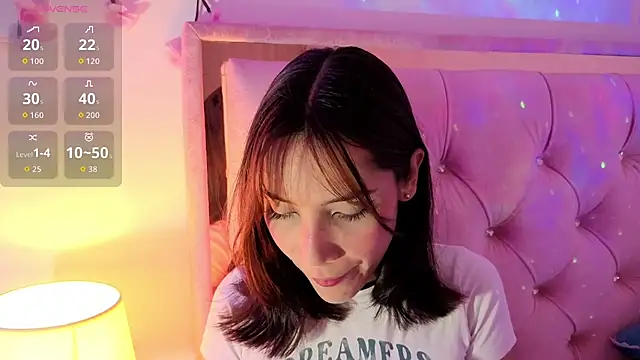 Snapshot of Darapresley777_ chatting on 29, 11, 2025 Darapresley777 online show from 29, 11, 2025