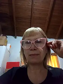 SexyMilf1211 online show from 4, 4, 2026