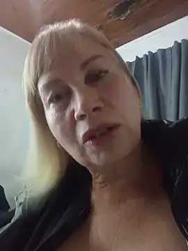 Snapshot of SexyMilf1211 chatting on 16, 7, 2026 SexyMilf1211 online show from 16, 7, 2026