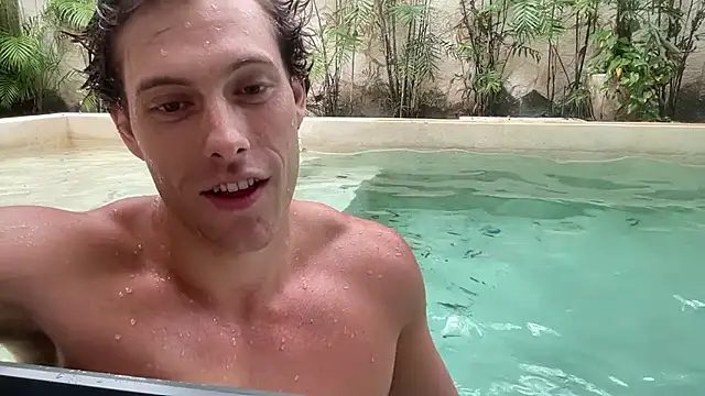 alex islivee online show from 1, 6, 2026