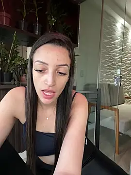 Snapshot of BelleRune chatting on 15, 3, 2025 BelleRune online show from 15, 3, 2025