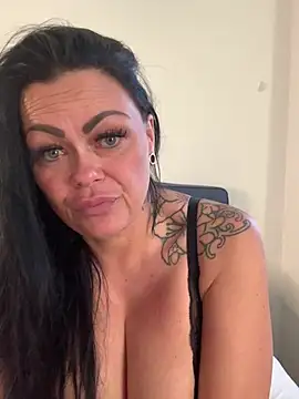 Phillipa valentina online show from 7, 7, 2026