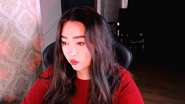 Emma Uilson online show from 15, 2, 2026