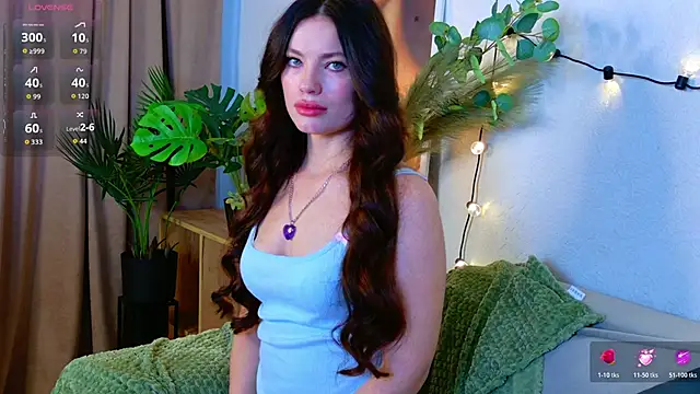 Snapshot of Taylla_Nouell chatting on 2, 12, 2025 Taylla Nouell online show from 2, 12, 2025