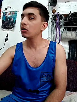 Snapshot of sweetmilker chatting on 16, 11, 2025 sweetmilker online show from 16, 11, 2025