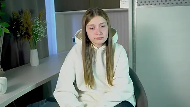 LesaFeldker online show from 25, 11, 2025