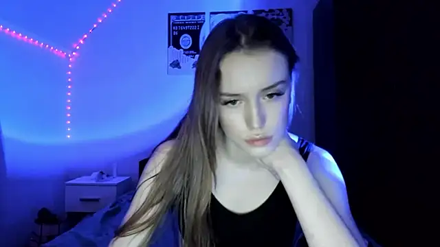 tinyglow online show from 24, 3, 2026