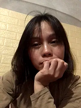 Trangbabylove online show from 1, 12, 2025