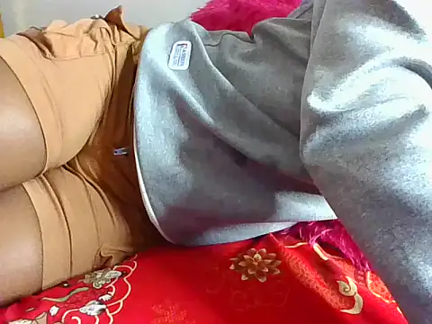 Naughtybadgal online show from 17, 11, 2025