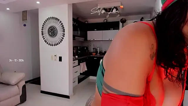 sofiasexhot online show from 24, 12, 2024