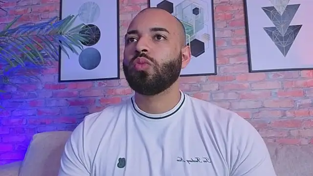 Chris Varden online show from 14, 4, 2026