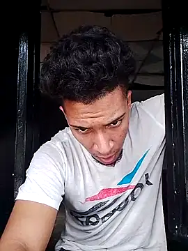 Rich Boy Activ online show from 2, 12, 2025