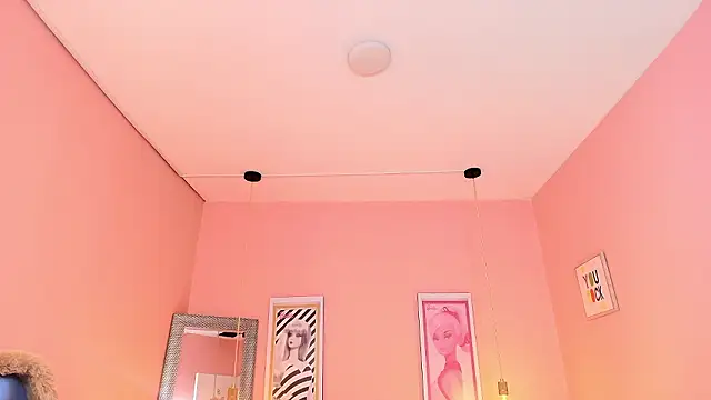 Snapshot of Milu_carbajal_x chatting on 6, 2, 2026 Milu carbajal x online show from 6, 2, 2026