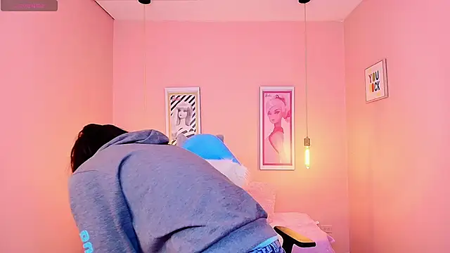 Snapshot of Milu_carbajal_x chatting on 15, 2, 2026 Milu carbajal x online show from 15, 2, 2026