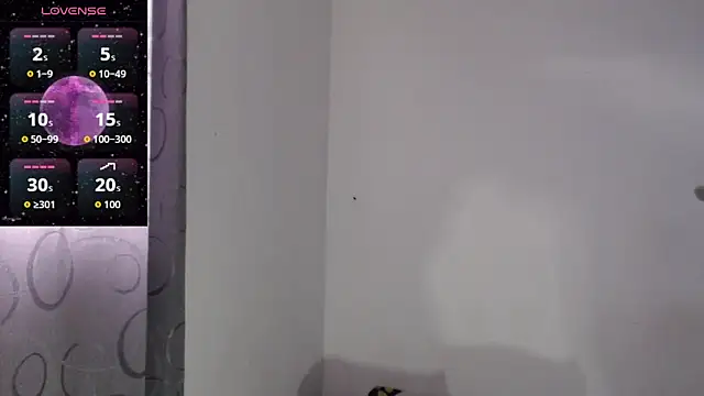 Snapshot of Amoneth_Xx chatting on 17, 12, 2025 Amoneth Xx online show from 17, 12, 2025