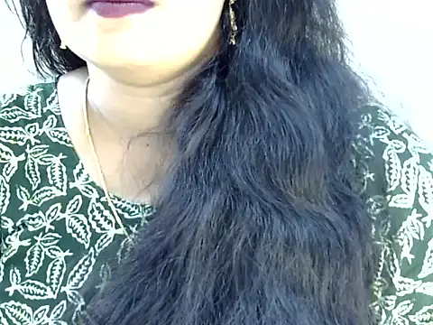 Snapshot of Muskan_Jha chatting on 5, 4, 2026 Muskan Jha online show from 5, 4, 2026