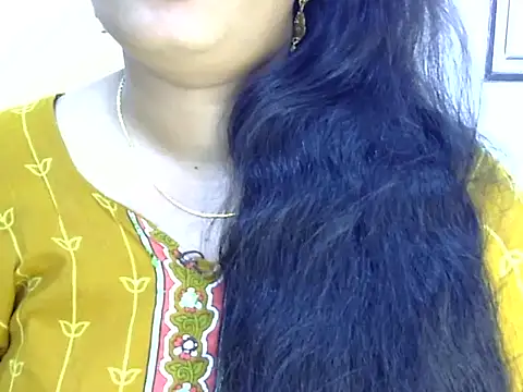 Snapshot of Muskan_Jha chatting on 5, 5, 2026 Muskan Jha online show from 5, 5, 2026