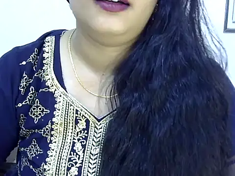 Snapshot of Muskan_Jha chatting on 6, 5, 2026 Muskan Jha online show from 6, 5, 2026