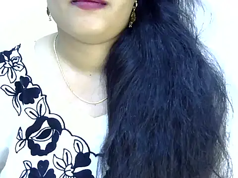 Snapshot of Muskan_Jha chatting on 7, 5, 2026 Muskan Jha online show from 7, 5, 2026