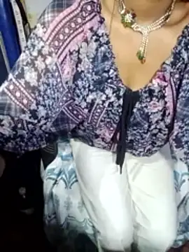 Snapshot of sexysushma1992 chatting on 17, 2, 2026 sexysushma1992 online show from 17, 2, 2026