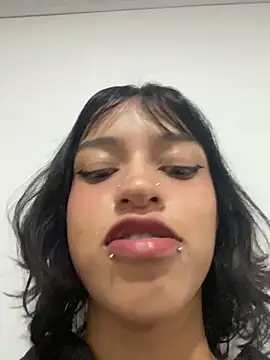 LiilithStonne online show from 20, 12, 2025