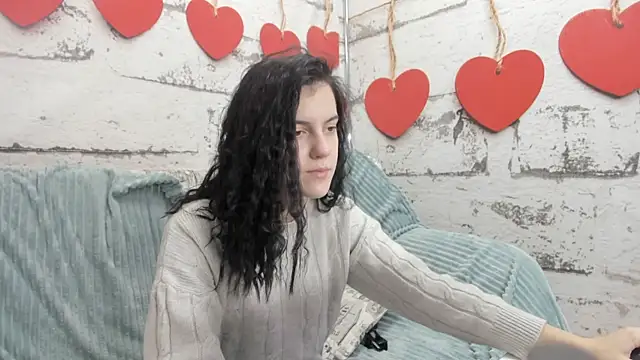 Lovely Audrey online show from 30, 11, 2025