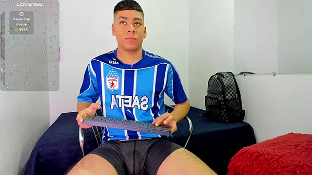 Lucastorrez01 online show from 28, 6, 2026