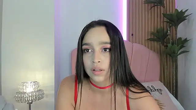 zoe quinn7 online show from 5, 12, 2025