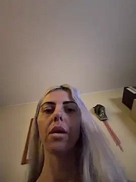 feliciafelon online show from 17, 4, 2026