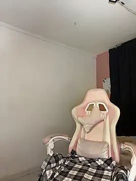 Sophie wyld online show from 16, 12, 2025