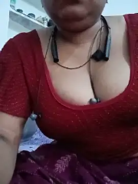 Snapshot of Menka_cut34 chatting on 29, 5, 2026 Menka cut34 online show from 29, 5, 2026