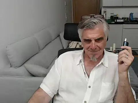 Buidapest online show from 30, 5, 2026