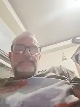 Snapshot of nard53 chatting on 8, 6, 2026 nard53 online show from 8, 6, 2026