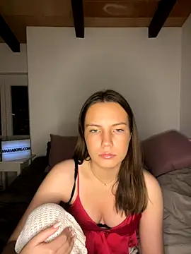 Sandrasnoww online show from 4, 12, 2025