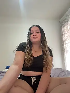 Snapshot of SulaySpain chatting on 1, 5, 2026 SulaySpain online show from 1, 5, 2026