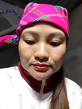 Lee-Thee online show from 4, 3, 2026