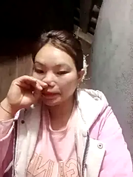 yu-zhen online show from 4, 12, 2025