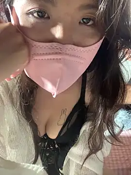 Snapshot of Ruby-tina chatting on 17, 11, 2025 Ruby-tina online show from 17, 11, 2025