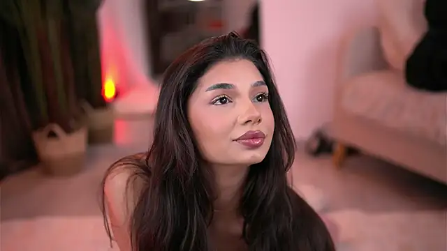 LuvCaprice online show from 4, 12, 2025