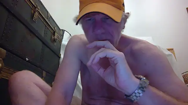 Snapshot of Hardwarelane67 chatting on 22, 11, 2025 Hardwarelane67 online show from 22, 11, 2025