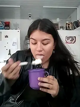 Satanatrix online show from 18, 12, 2025