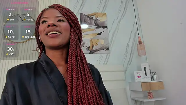 Afro Luna online show from 4, 12, 2025