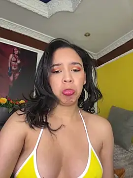 Esmerald 1111 online show from 11, 3, 2026