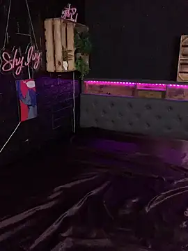 Shy-Ivy online show from 8, 3, 2026