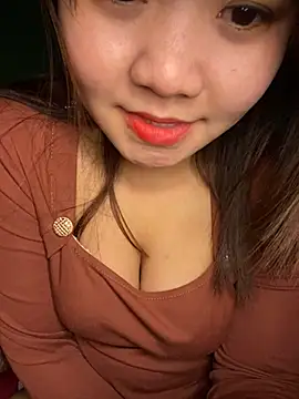 Snapshot of Sunset-yll chatting on 10, 1, 2026 Sunset-yll online show from 10, 1, 2026